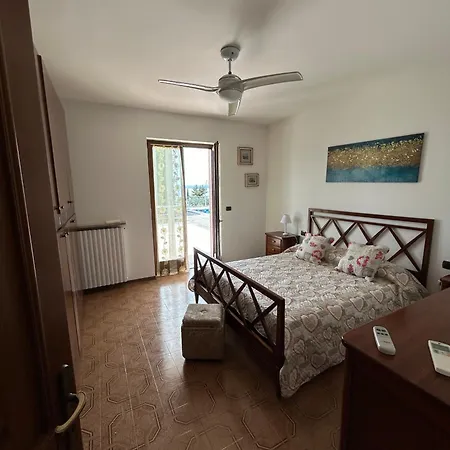 شقة Poli Villa's باردولينو