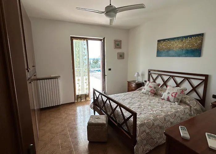 아파트 Poli Villa's 바르돌리노