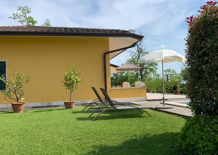 아파트 Poli Villa's